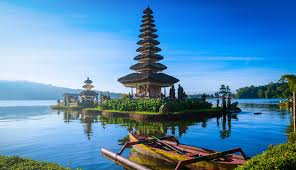 Travel places to visit in summer